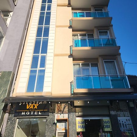 Hotel Vaxx Batumi Exterior photo